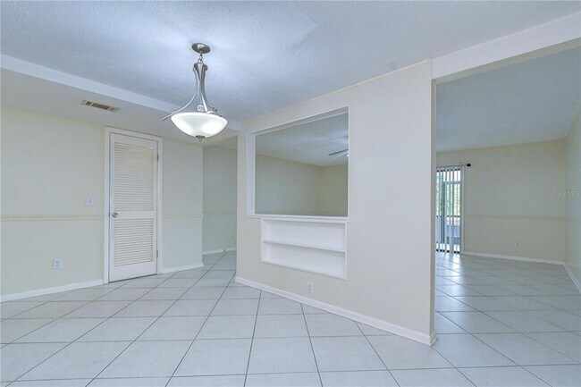 Building Photo - 230 Cypress Pl