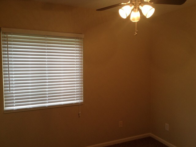 Building Photo - 4838 Dartmouth Dr