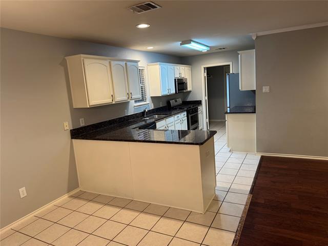 Building Photo - 1401 Hill Lockwoods Dr