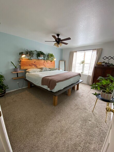 Master bedroom 1. King size bed pictured. (not included) - 9056 Gale Blvd