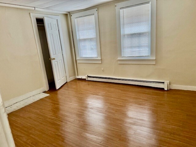 Building Photo - 277 E Merrimack St