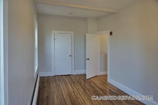 Building Photo - 116 Willow St