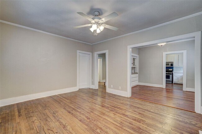 Building Photo - 3711 N Military Ave