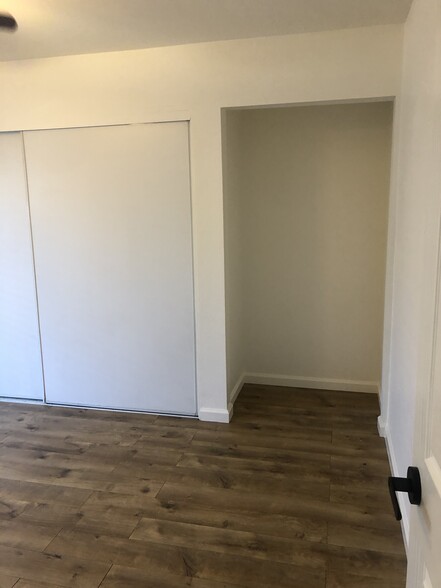 Building Photo - 52415 Avenida Vallejo