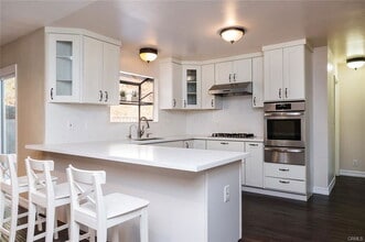 Building Photo - 5271 Gould Ave