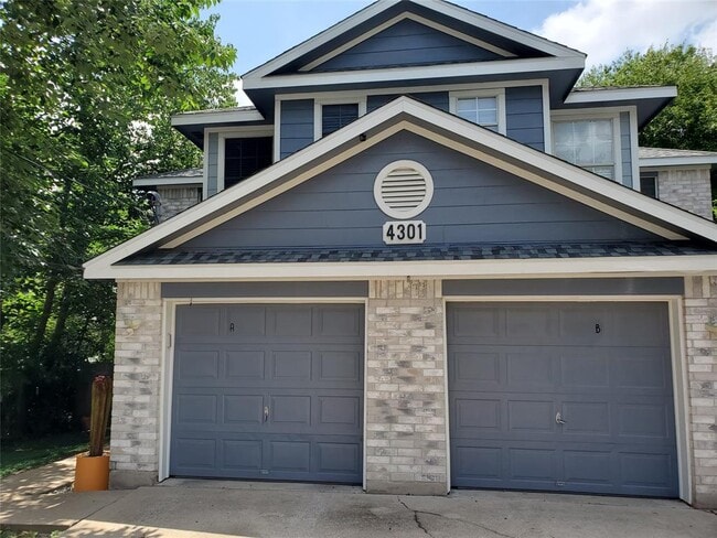 Primary Photo - 4301 Banister Ln
