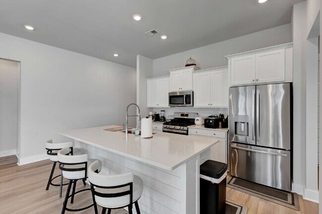 Building Photo - Luxury Villa Living in the Heart of Carnes Crossroads!