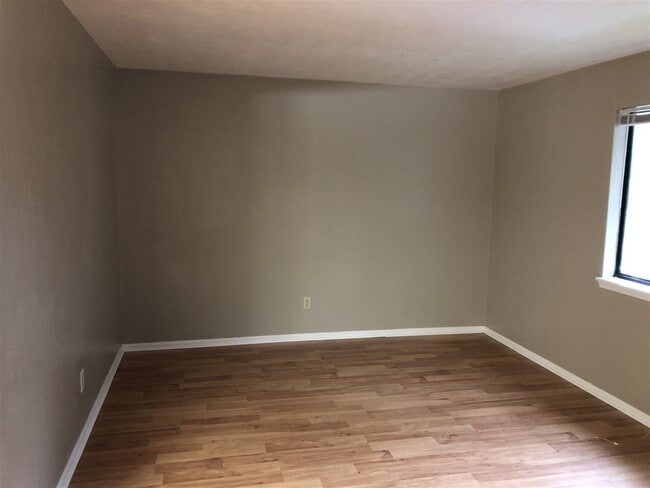Building Photo - 1430 Willow Bend Way