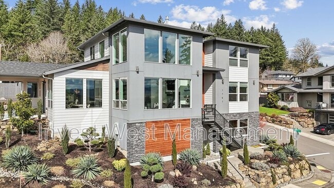 Building Photo - 1757 N Columbia Ridge Way