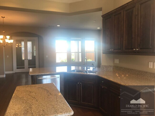 Building Photo - EXPERIENCE TRILOGY AT THE VINEYARDS LIFE ON A VINEYARD