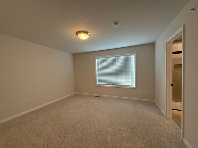 Building Photo - New Construction 3-Bedroom Townhome!