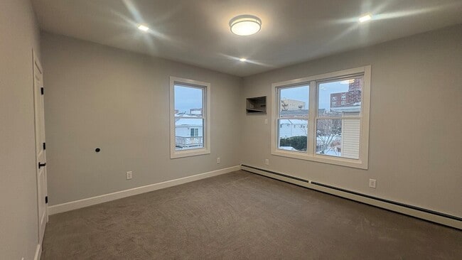 Building Photo - 1-64 Beach 124th St