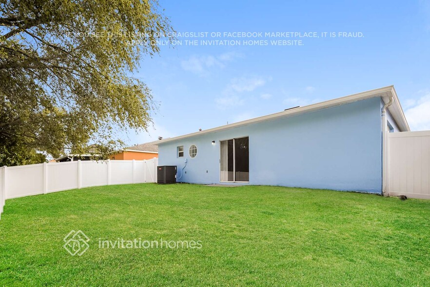 Building Photo - 3013 Elbib Dr