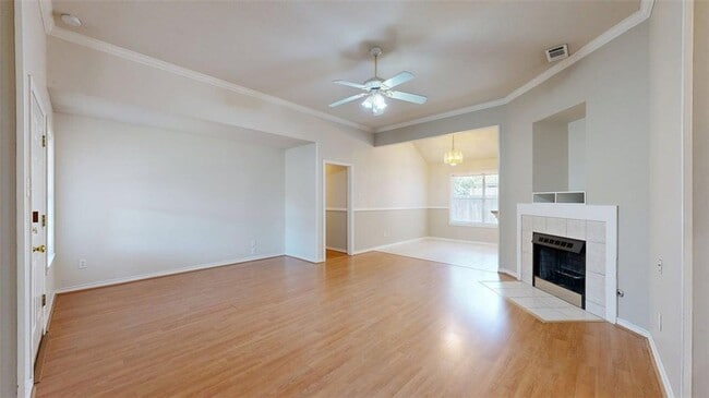 Building Photo - 235 Stuttgart Cir