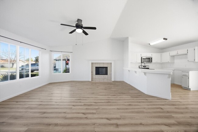 Building Photo - SILVERCREEK BEAUTY !!!  APPLICATION PENDING!!