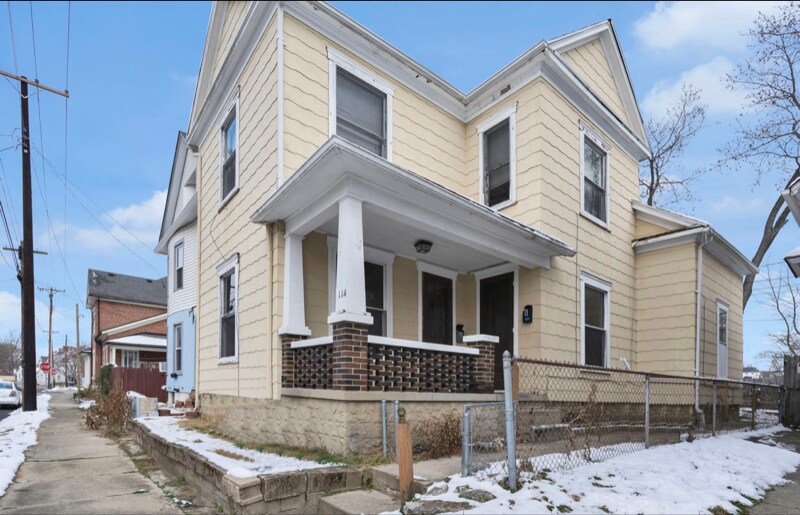 Building Photo - 114 Jay St