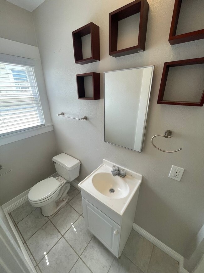 Building Photo - Newly Remodeled North Park Craftsman