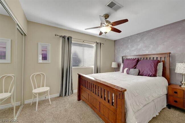 Building Photo - 3225 Mountain Spring Rd