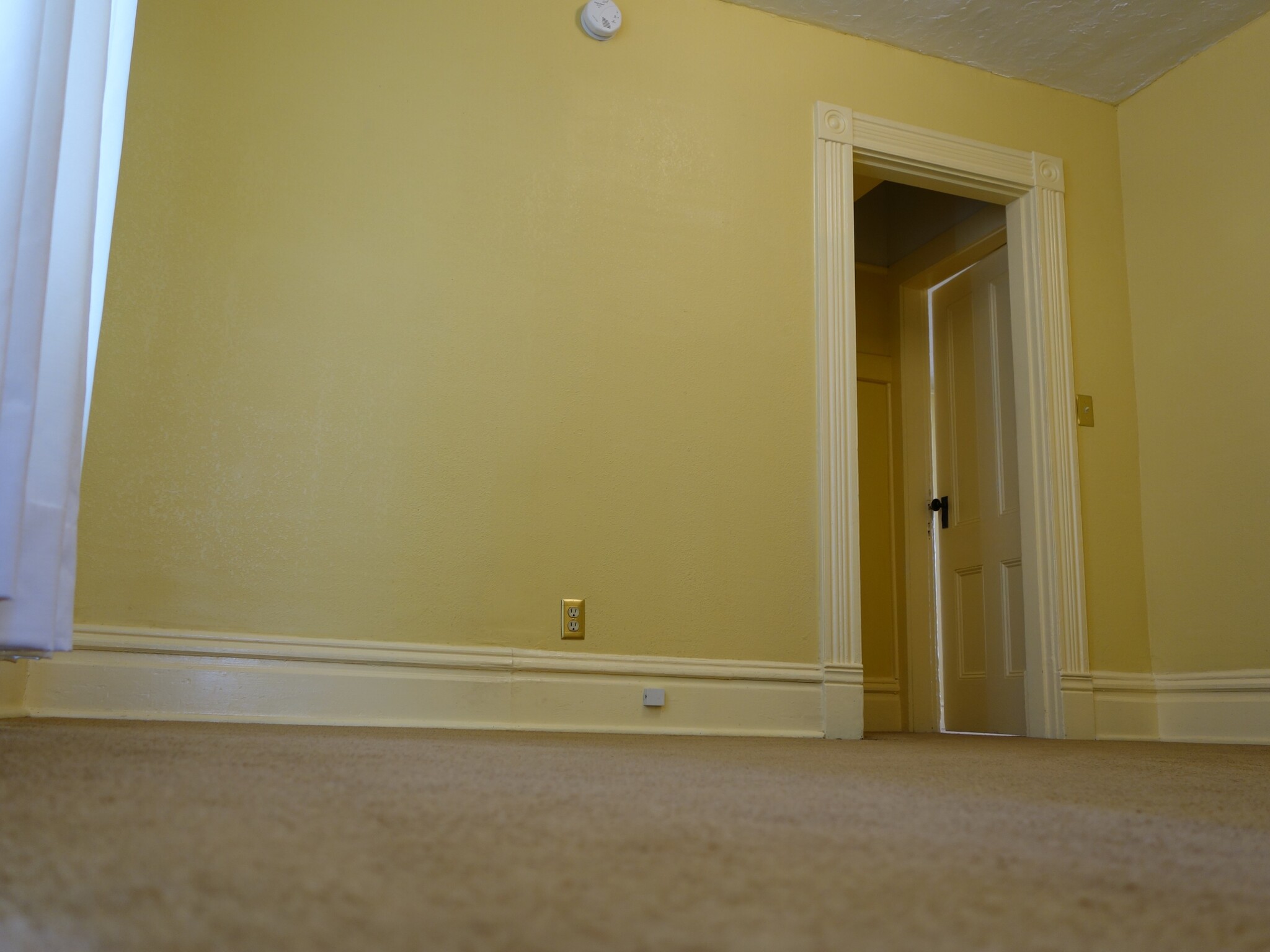 South bedroom toward dining romo - 30 NE Stanton St