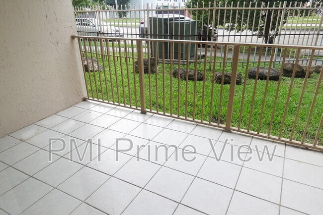 Building Photo - 15241 SW 80th St