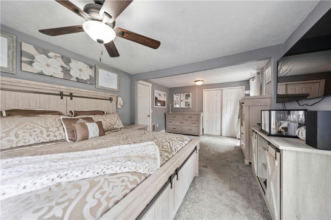 Building Photo - 52 Wedgewood Park