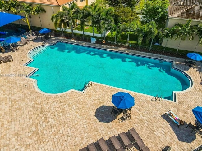 Building Photo - 470 NE 194th Terrace