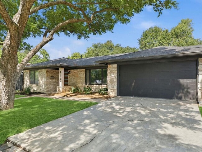 Building Photo - 7600 Shoal Creek Blvd