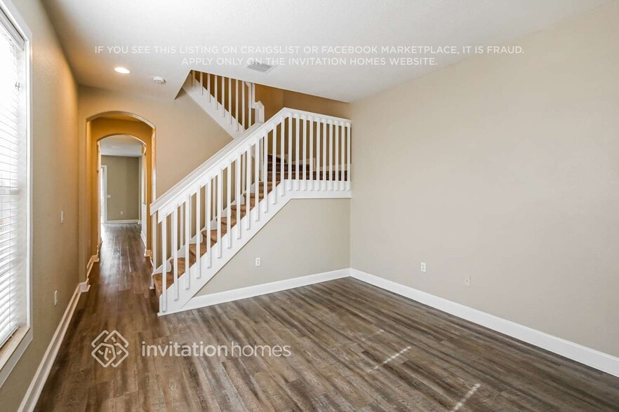 Building Photo - 8668 Blaze Ct