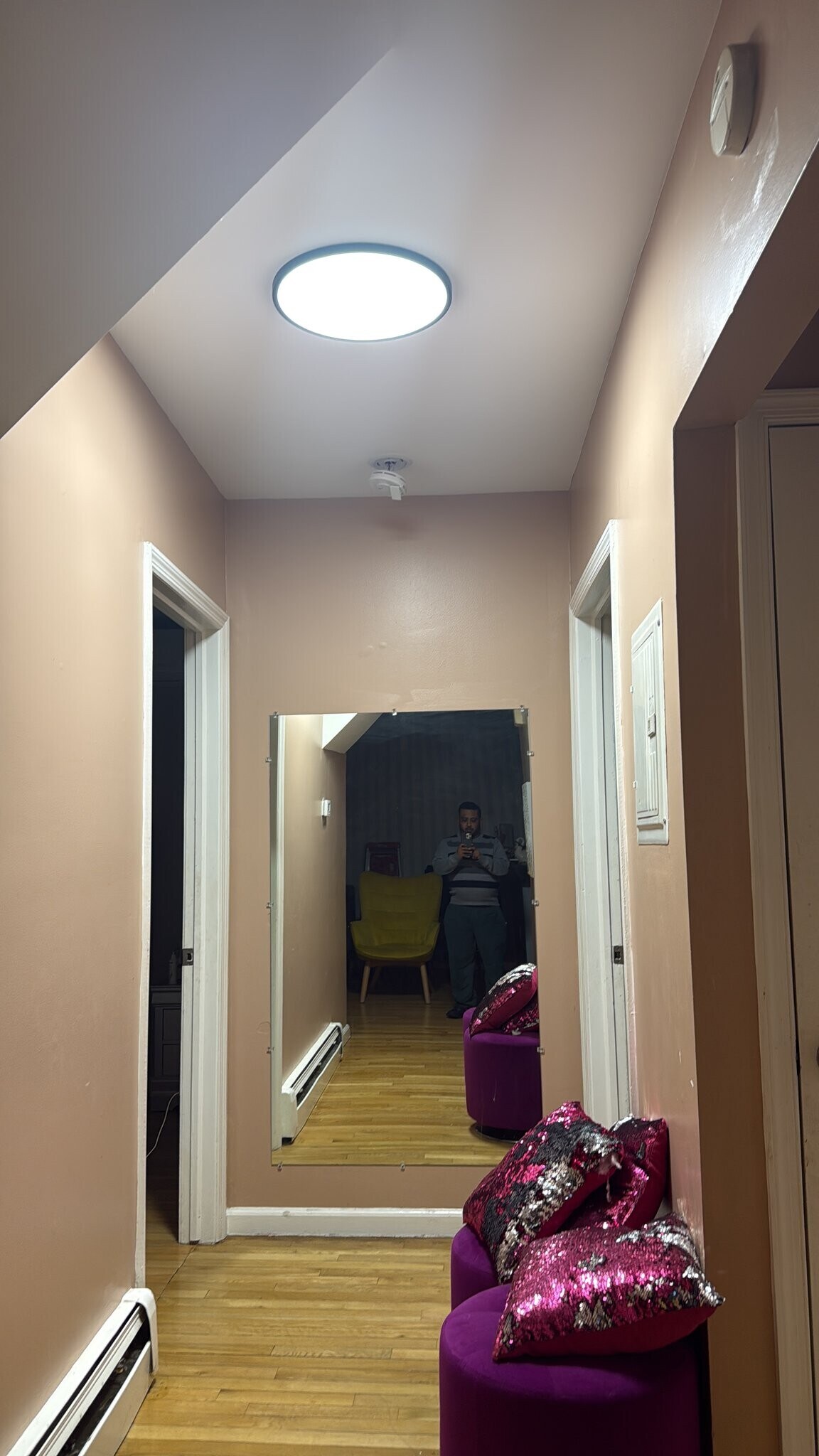 Building Photo - 331 W Englewood Ave