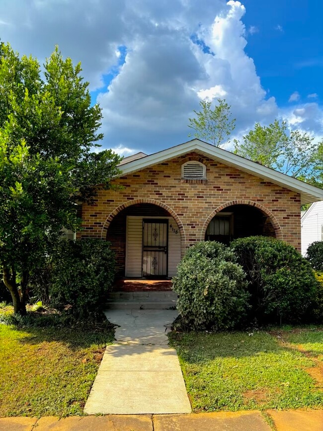 Building Photo - 4118 50th Ave N