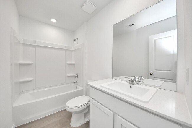 Building Photo - 317 Brandi Dr