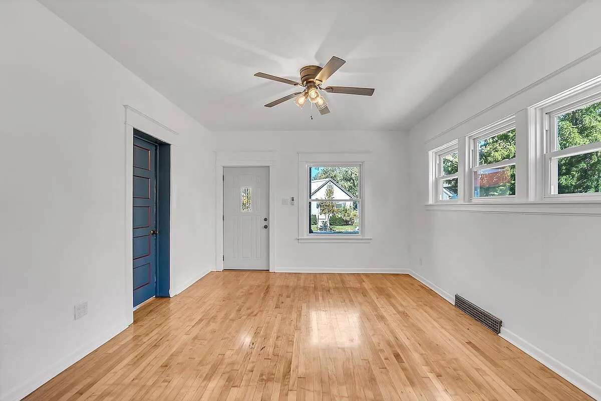 Building Photo - 1227 Bluff Ave