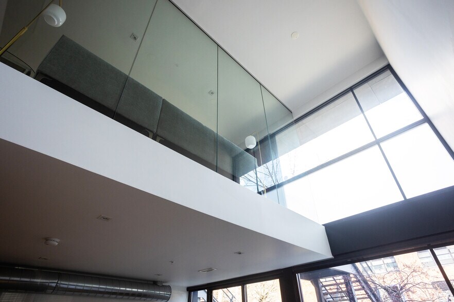 Building Photo - 2250 11th St NW