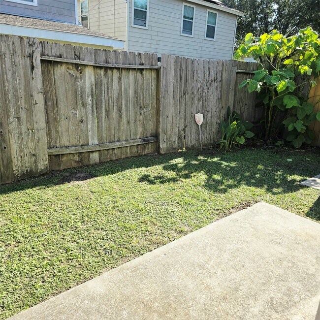 Building Photo - 12006 Audubon Hill Ct