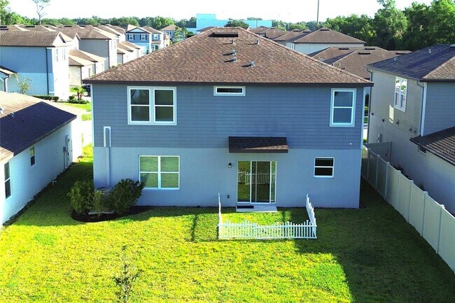 Building Photo - 30600 Thunderbird Dr