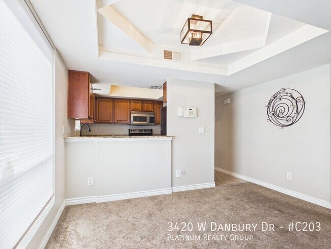 Building Photo - 3420 W Danbury Dr