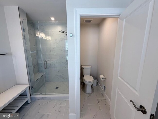 Building Photo - 10825 Foxtrot Cir