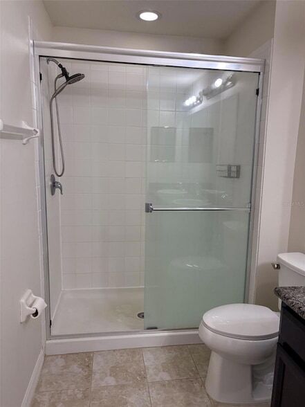 Building Photo - 7079 Woodchase Glen Dr