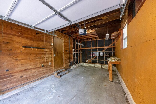 Building Photo - Welcome home!