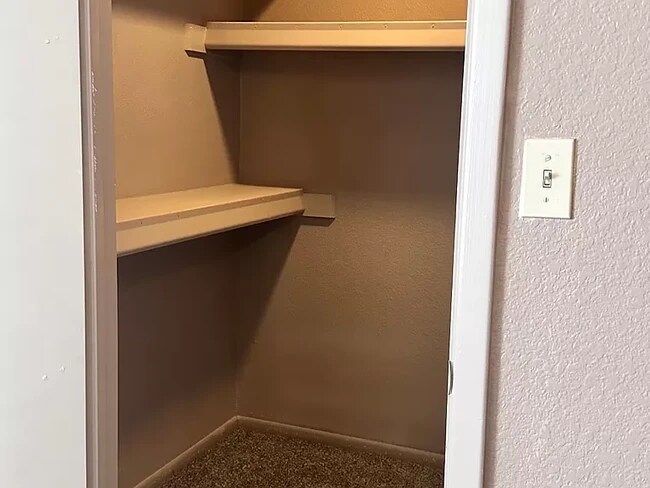 Building Photo - 2910 W Marconi Ave