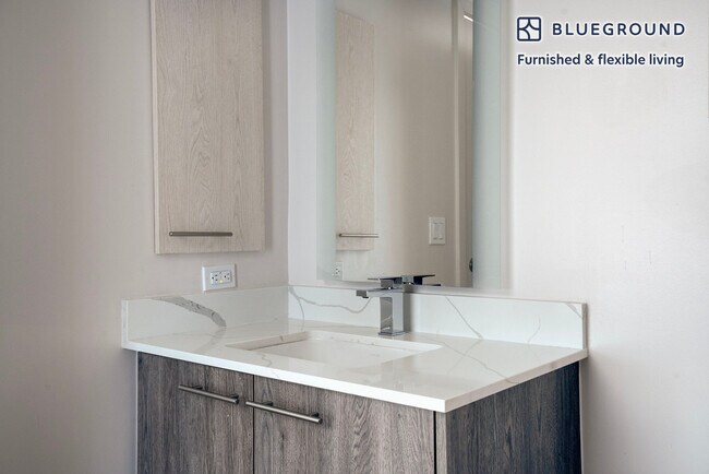 Building Photo - 975 Bryant St