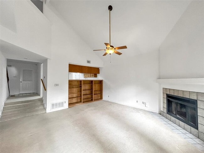 Building Photo - 5717 Taylor Draper Cove