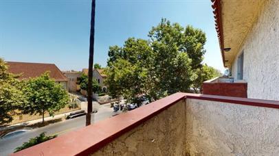 Building Photo - 123 S Catalina St