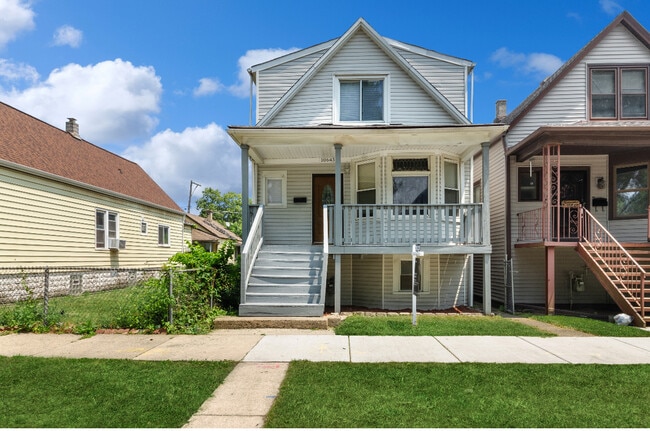 Primary Photo - 10643 S Calhoun Ave