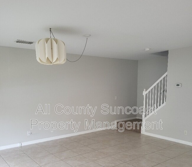 Building Photo - 3874 Mariner Dr