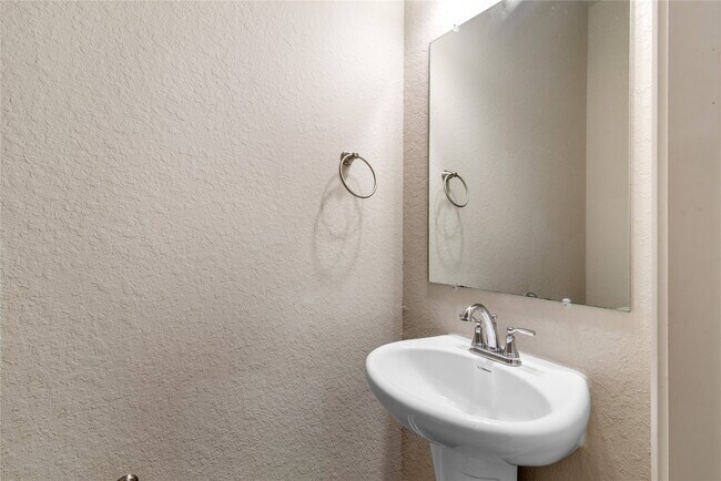 Building Photo - 4702 Primrose Valley Ln