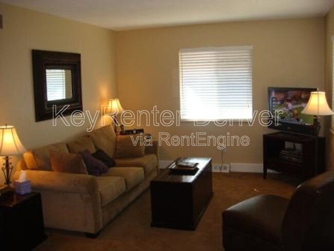 Building Photo - 1540 Zenobia St