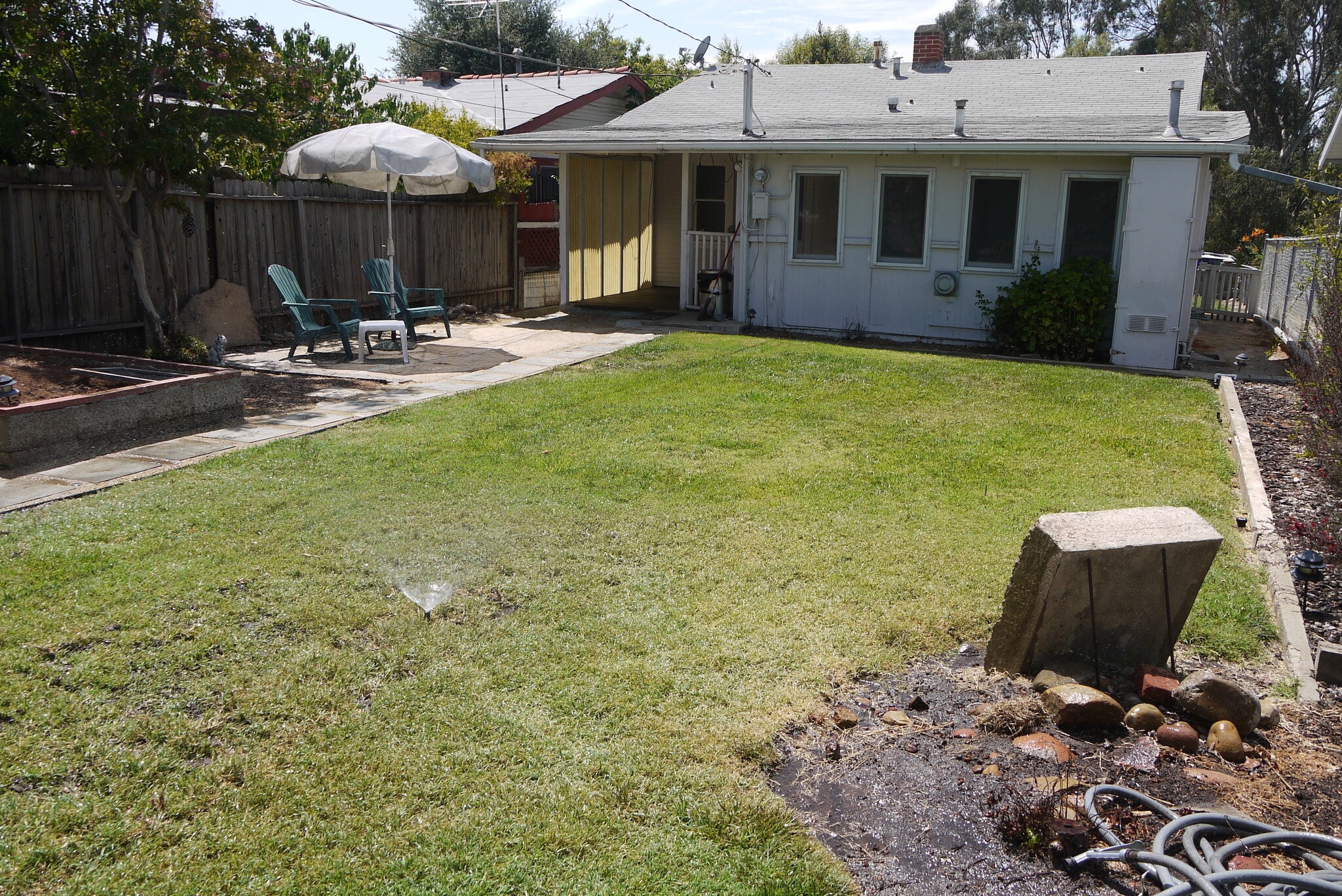 Backyard - umbrella not included - 3639 Wilson Ave