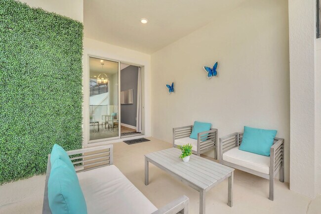 Building Photo - 4835 Dedication St