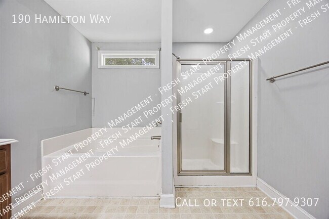 Building Photo - 190 Hamilton Way